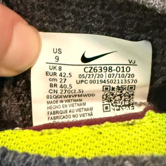 Nike Space Hippie Sneakers - Picture 5 of 5